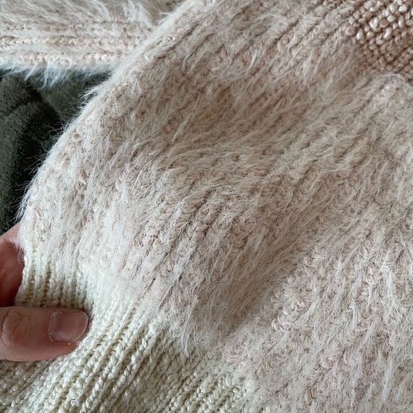 Lush Sweater - Picture 9 of 10